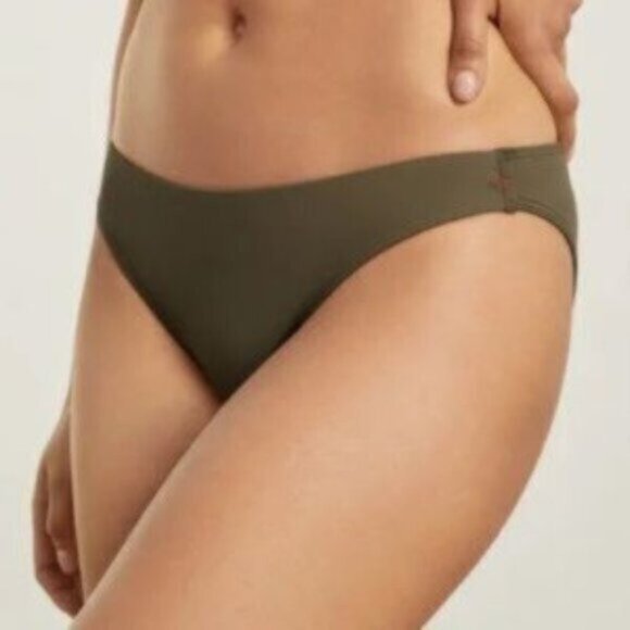 NWT Everlane Green Renew Low Rise Swimsuit Swim Bikini Bottom Size Medium - Picture 1 of 3